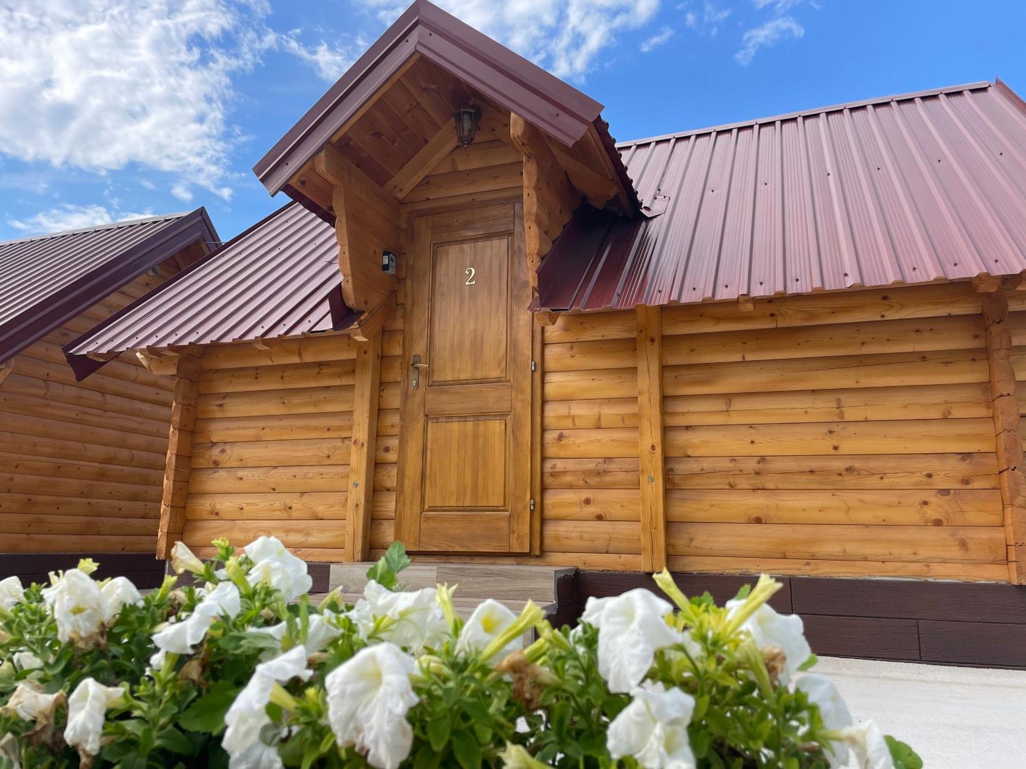 Cozy Bungallows Podgorica Eksteriør billede