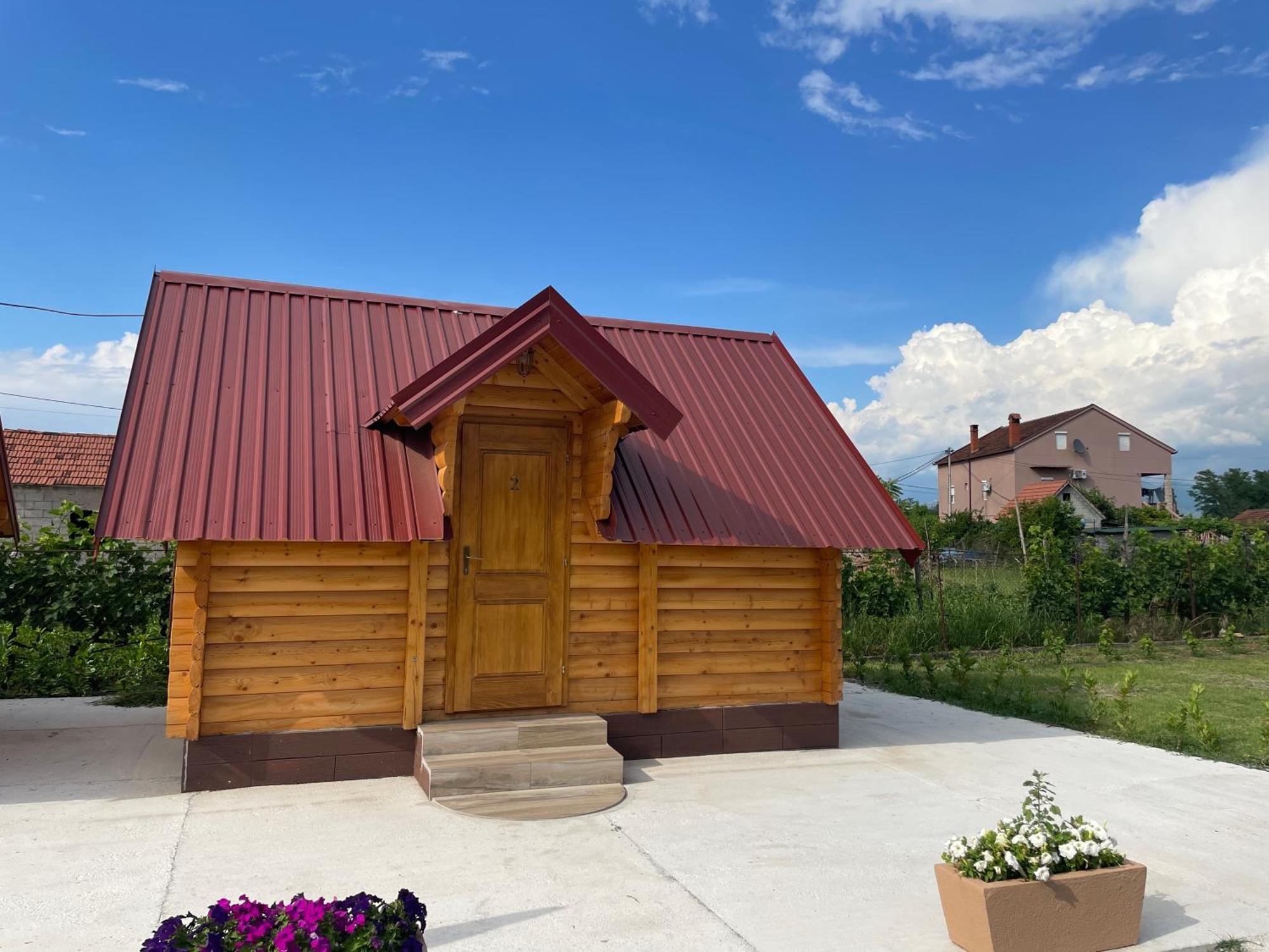 Cozy Bungallows Podgorica Eksteriør billede